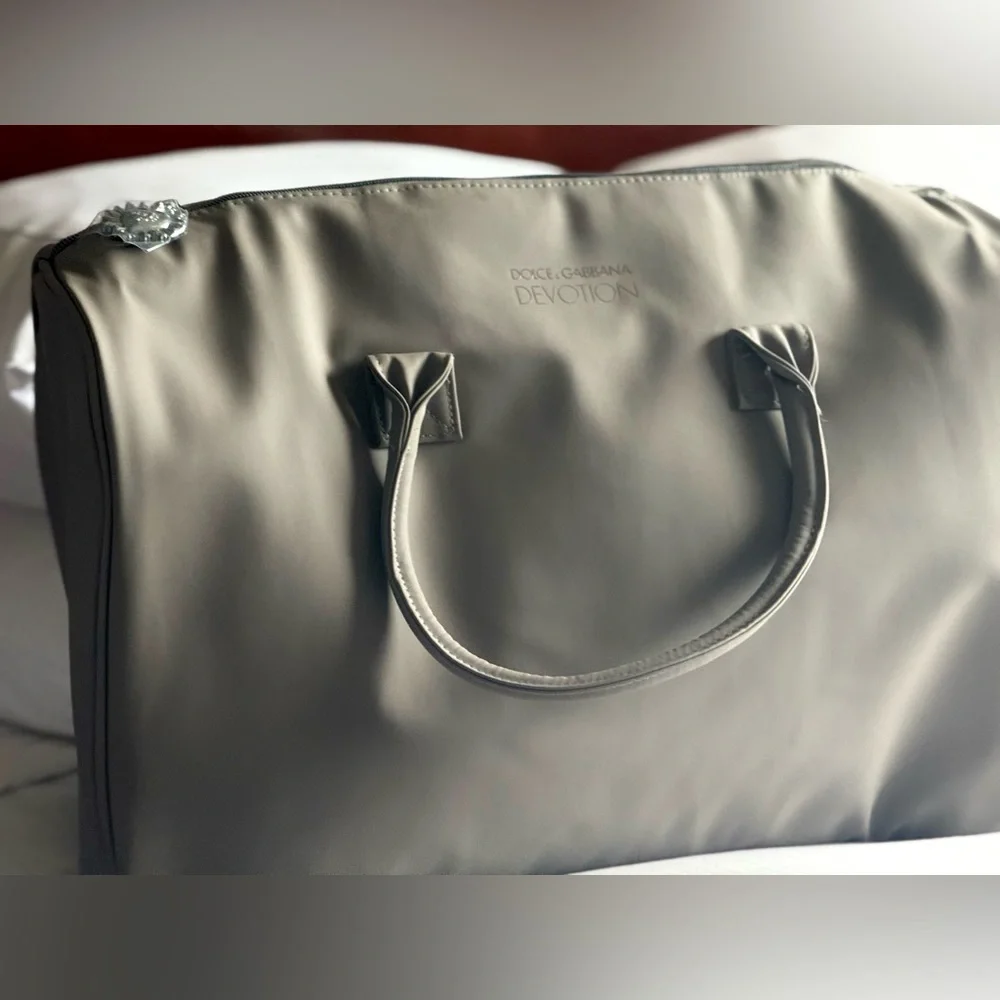 Royal Dolce & Gabbana Devotion English Gray Men's Large Duffle Bag in vegansuede